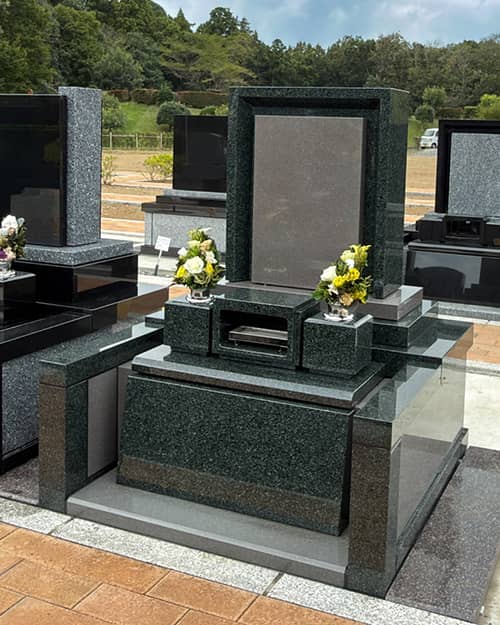 本小松石＋インドグリーン