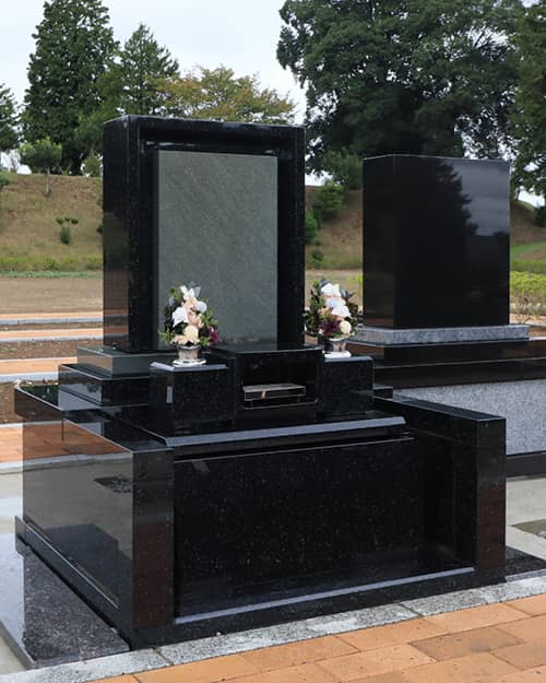 本小松石＋インド牡丹